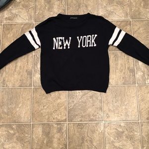 Brandy Melville “New York” sweater